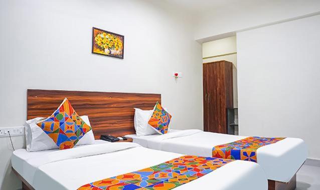 Hotel Dhd Deluxe - New Delhi Railway Station Екстер'єр фото