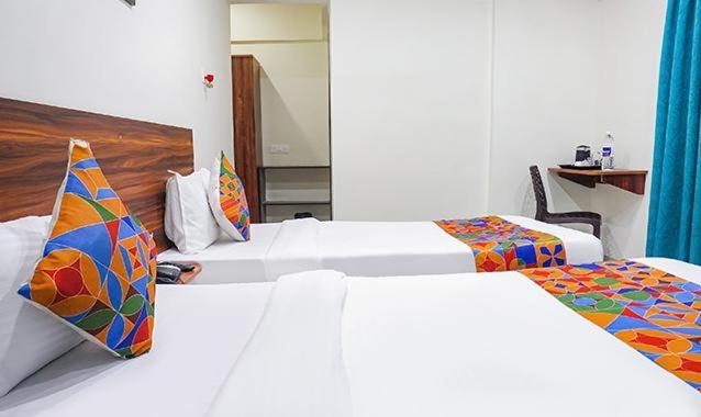 Hotel Dhd Deluxe - New Delhi Railway Station Екстер'єр фото